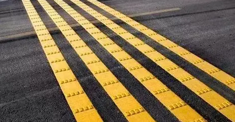 震蕩標線對車輪有損害嗎？科學震蕩標線提升行車安全