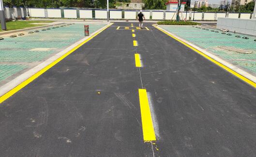 飛揚市政,蘇州工廠地面劃線的專業選擇 飛揚市政,蘇州工廠地面劃線的專業選擇