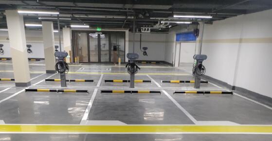 蘇州車位劃線,飛揚專業施工團隊 蘇州車位劃線,飛揚專業施工團隊