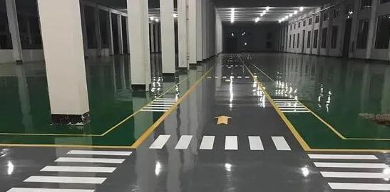 蘇州化工廠劃線選用哪種施工方較好呢？