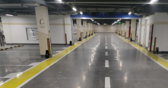 蘇州車位劃線分析，熱熔和環氧哪個貴？
